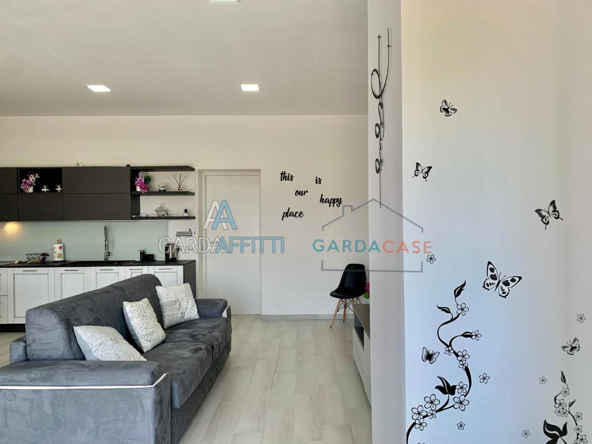 Apartment Cristallo - Accesso Gratuito A Parco Acquatico Desenzano del Garda